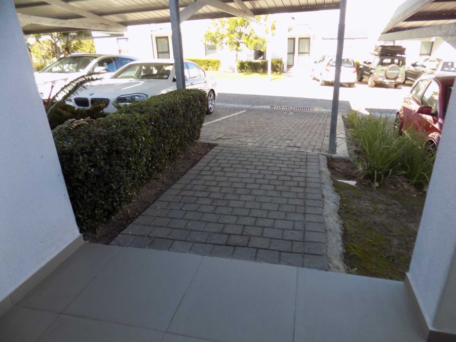 To Let 1 Bedroom Property for Rent in Zevenwacht Retirement Village Western Cape